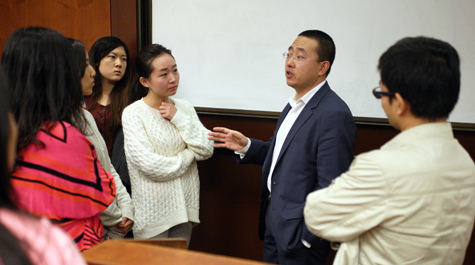 Shang Dai speaks to LL.M. students