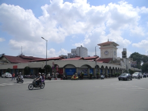 ben tanh market