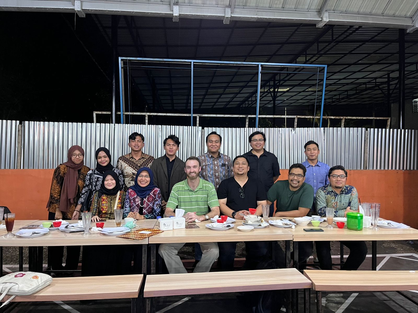 A final dinner with all the PUSaKO members in Padang.