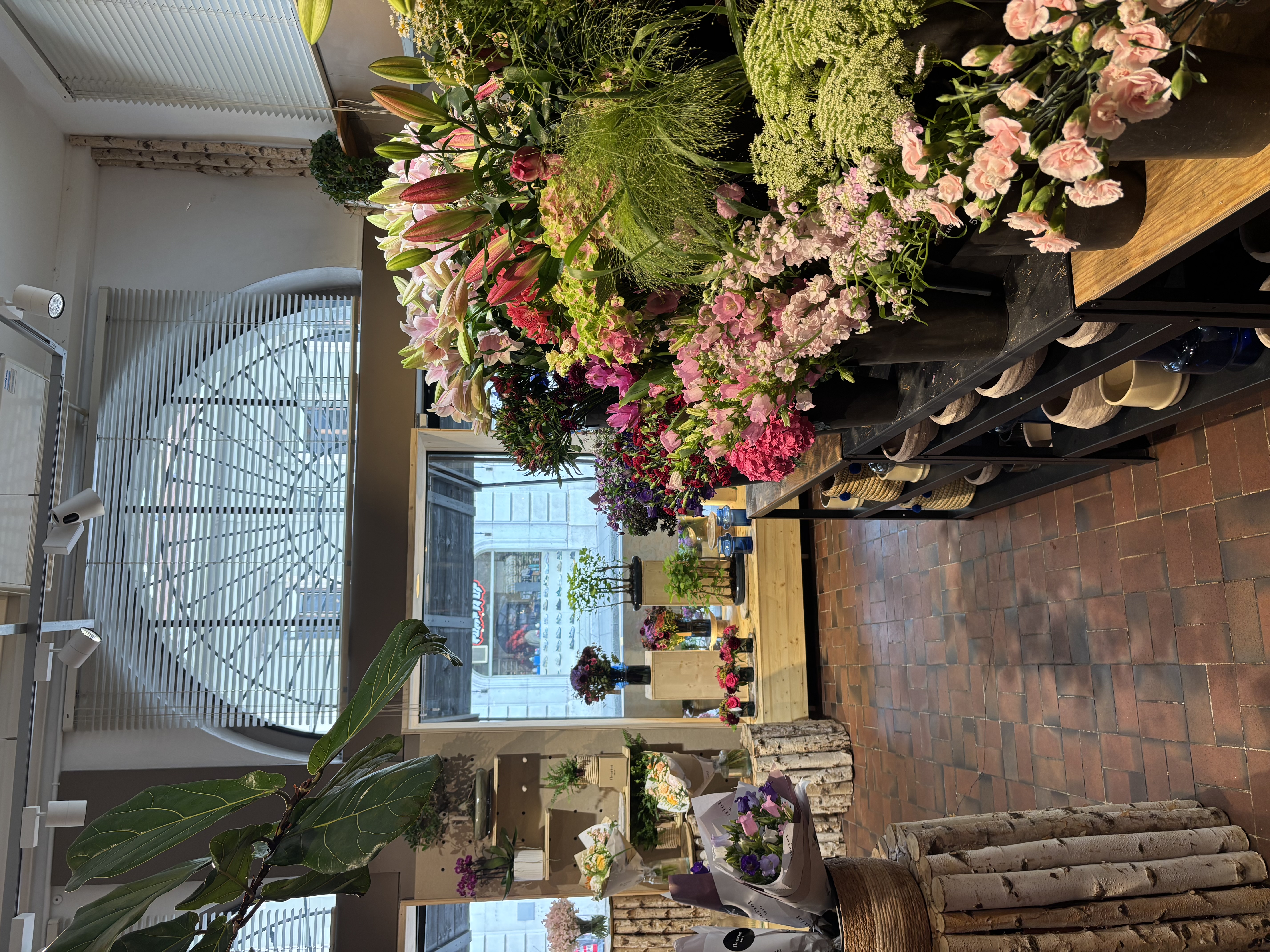 Fleuriot flower shop.