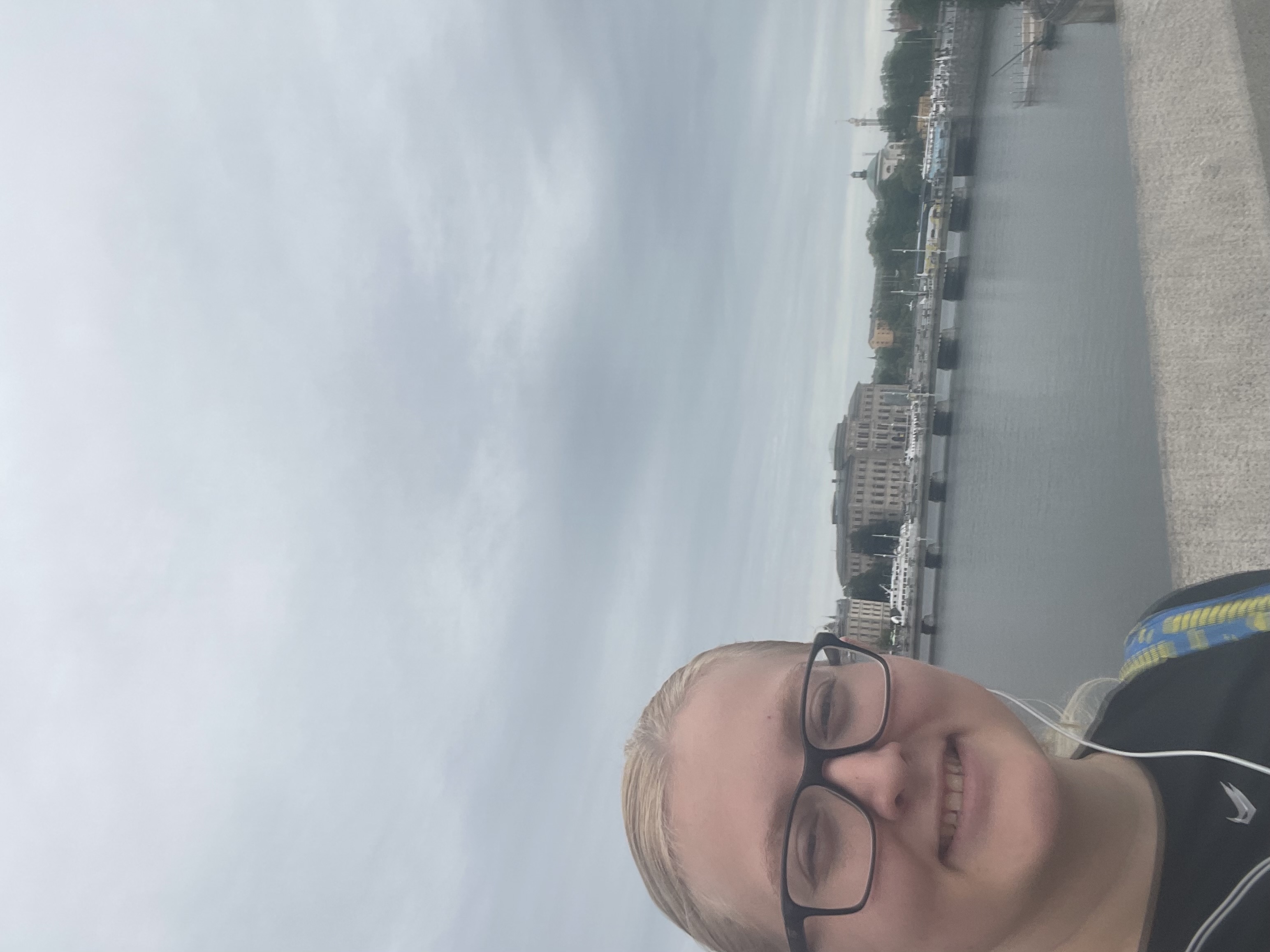 Cianna standing on a bridge looking confused because she does not know where she is.