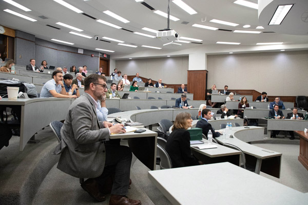 Attendees prepare for the afternoon sessions.