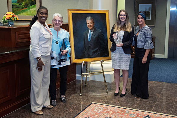 Alexis Swann MBA ’93, President at TowneBank; Benjamin Fu BBA ’26; Betsy Calvo Anderson B.A. ’70, HON ’15, P ’00; Morgan Hovan J.D. ’27; and Issa DiSciullo, Associate Dean for J.D. Admissions and Financial Aid at William & Mary Law School.